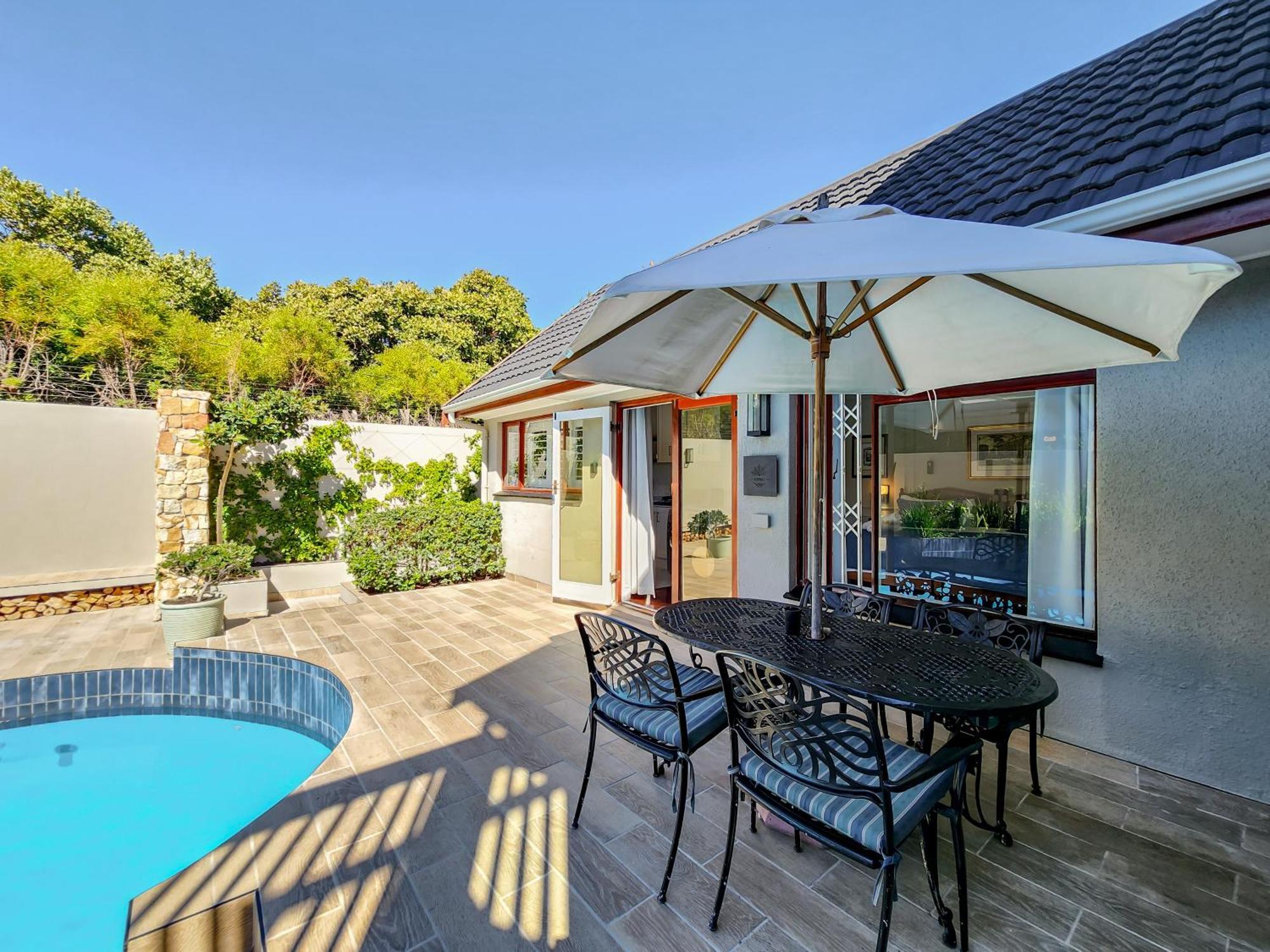 Branch & Vine Cottages - Constantia - Formerly Pinoak Cottages Fokváros Kültér fotó